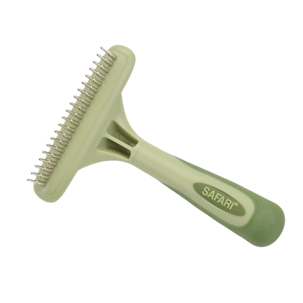 Coastal Safari Single Row Rake With Rotating Pins