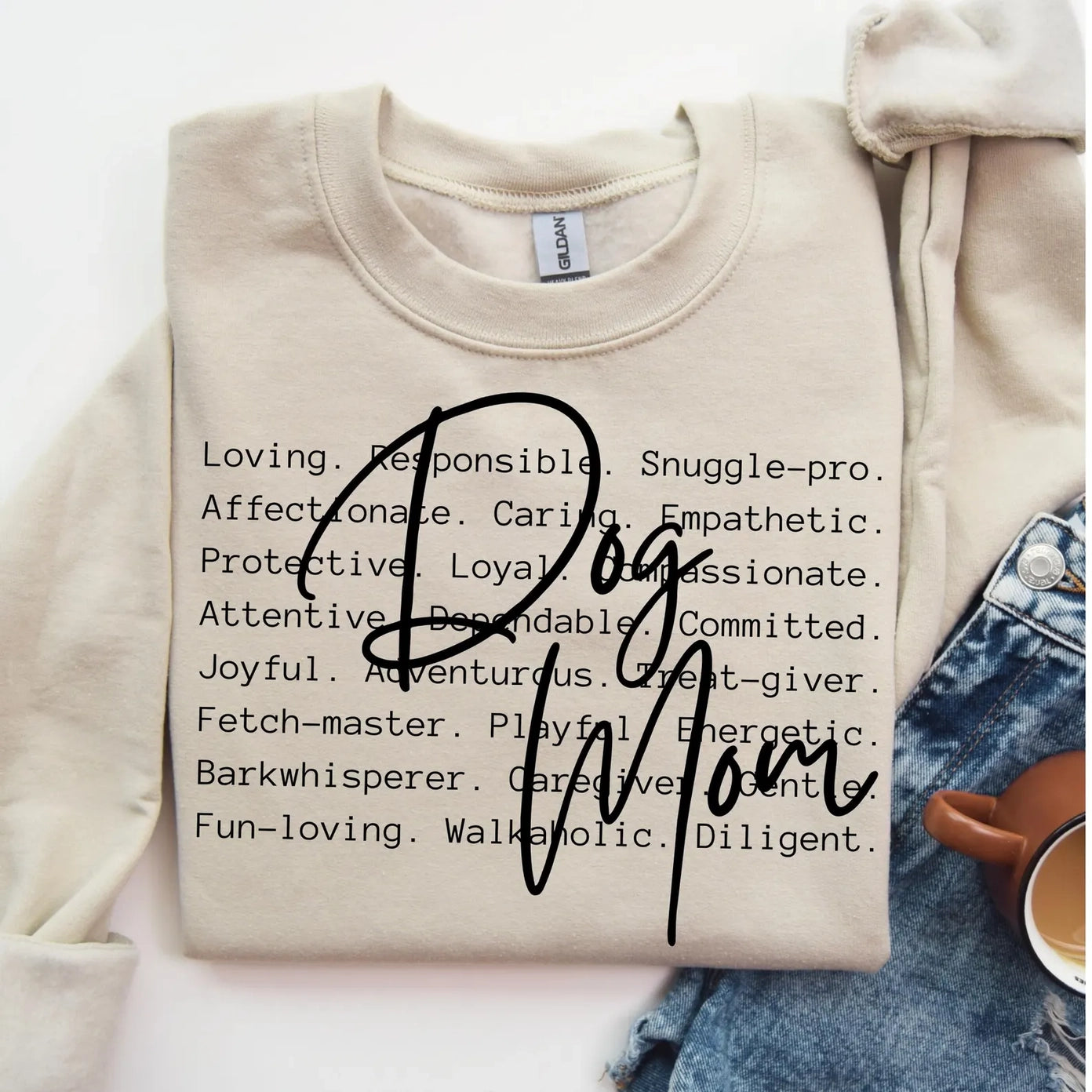 Petitrue 'Dog Mom' Crewneck Sweatshirt Small