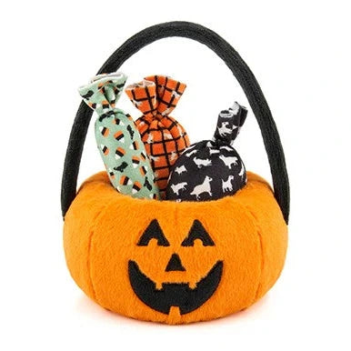 PLAY Howl-O-Ween Treat Basket