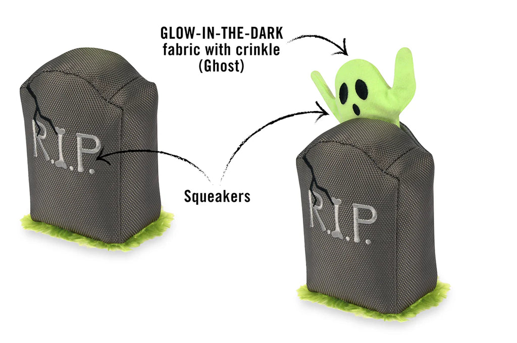PLAY Howling Haunts Ghoulish Grave