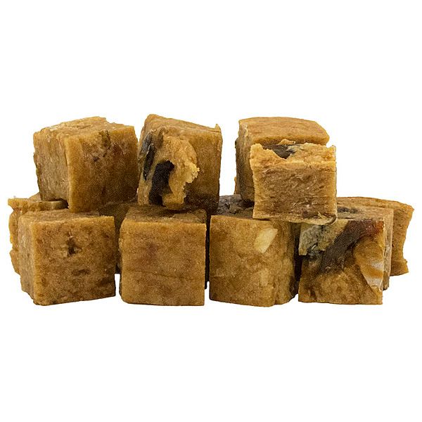 Silver Spur Chicken With White Fish & Salmon Skin Soft Cubes 150G