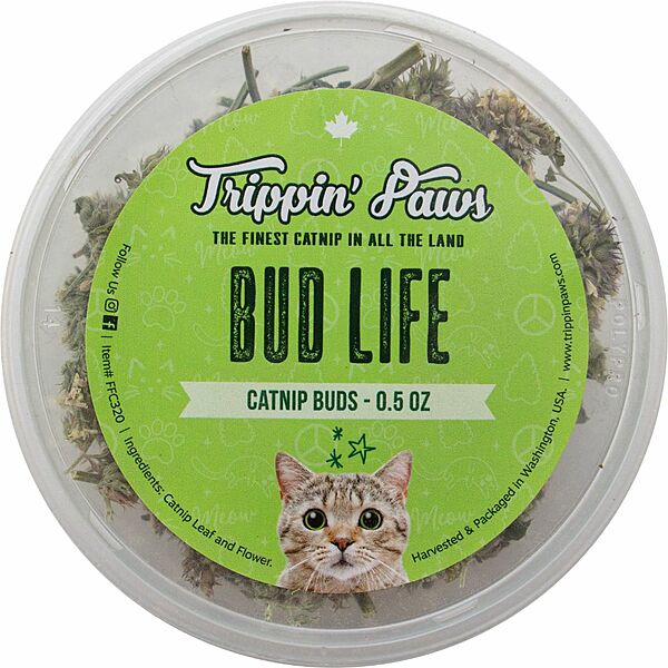 Trippin Paws The Finest Catnip In All The Land Bud Life Catnip Buds 0.5oz Tub