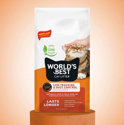 Worlds Best Low Tracking & Dust Control 15Lb